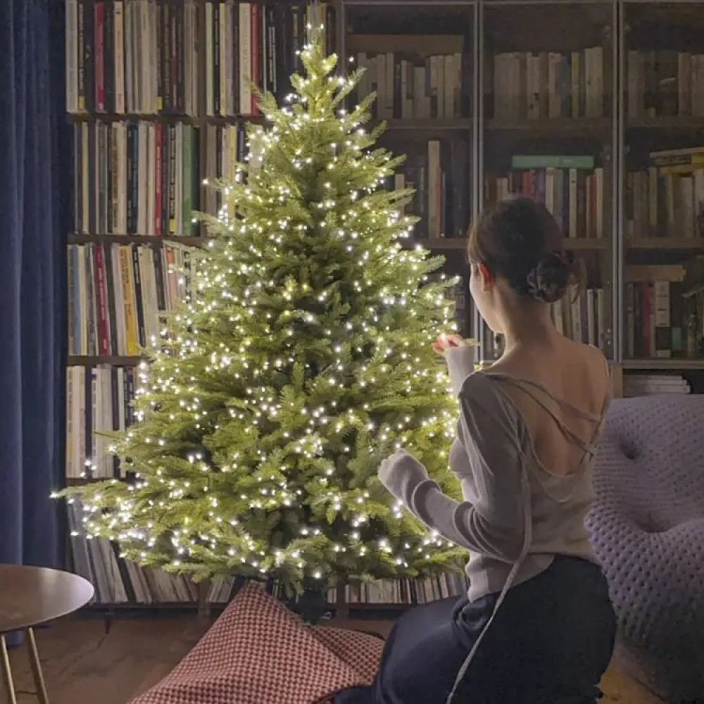 Гірлянда Мішура Xmas срібний провід, 8 режимів світіння, пульт ДУ W-1 900LED 220V 30m (Білий)