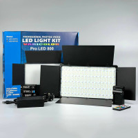 Професійне відеосвітло Light Kit Varicolor Pro 800Plus RGB+Warm White з 2-ма акумуляторами (3200-5600K) 29см