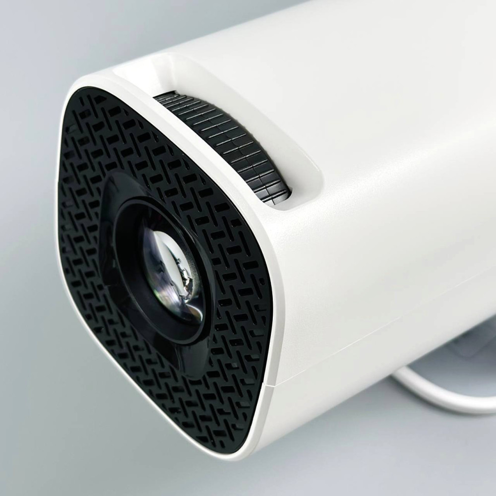 Проектор + Game P30 Plus (Android 11, 240 Lumen, Bluetooth + WiFi) (1Gb+8Gb)