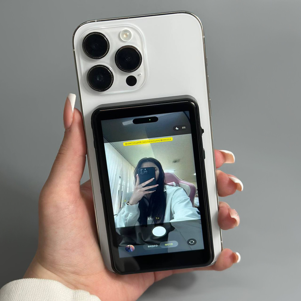 Магнітний екран для селфі задньої камери A4 Vlog Selfie Monitor 3.97inch Screen 1500mAh, WiFi 2.4G