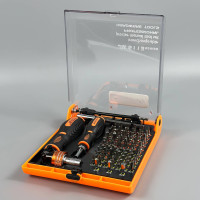 Чорно-помаранчевий