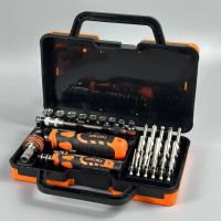 Чорно-помаранчевий