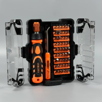 Чорно-помаранчевий