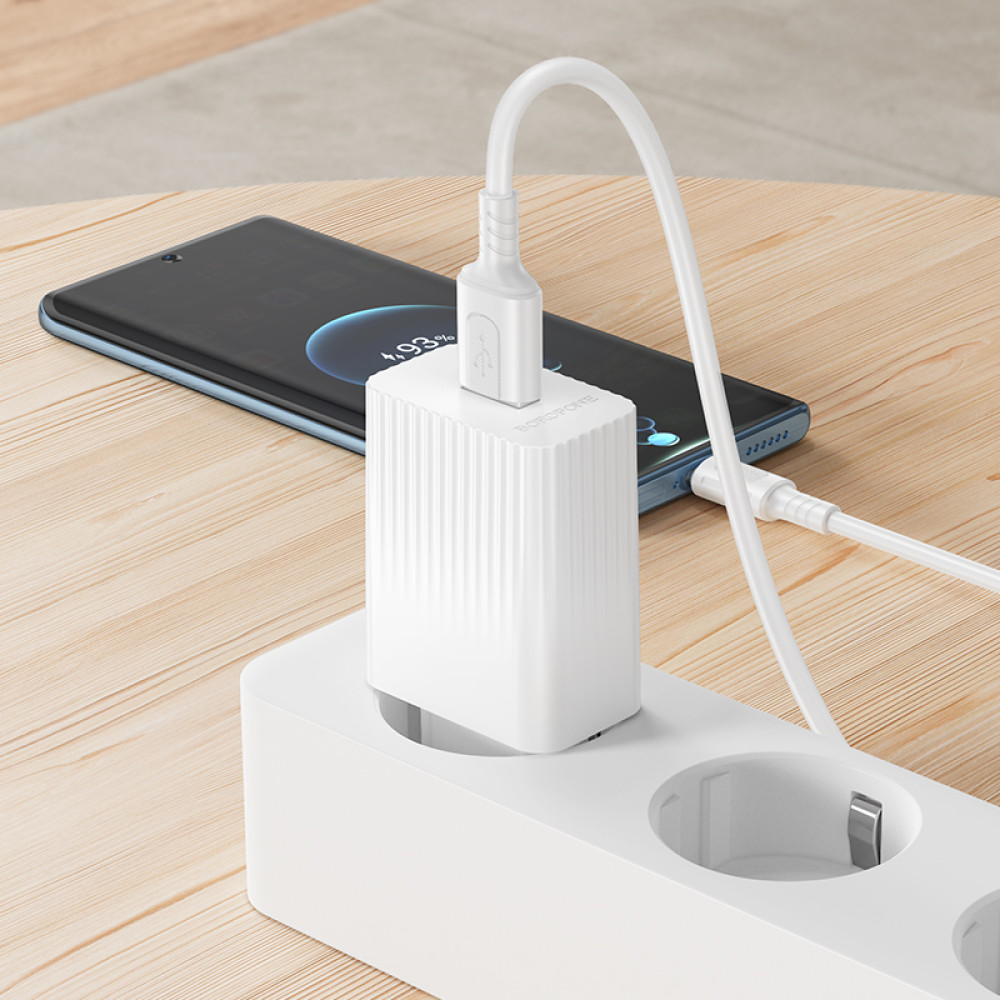 Мережевий зарядний пристрій Borofone BAS72A Source QC3.0 Type-C