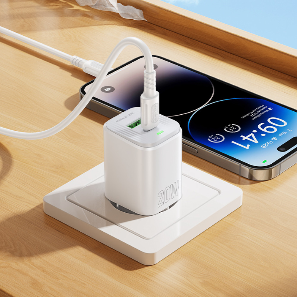 Мережевий зарядний пристрій Borofone BAS83A Star PD20W+QC3.0 Type-C to Lightning