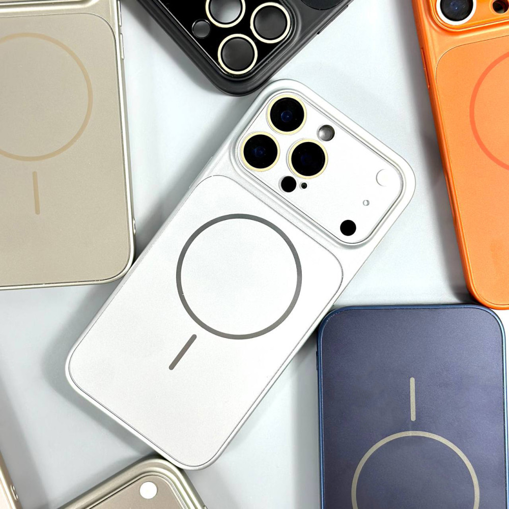 Накладка AG Glass slim fit cover Magnetic iPhone 16 Pro Max