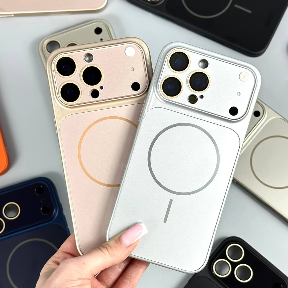 Накладка AG Glass slim fit cover Magnetic iPhone 16 Pro Max