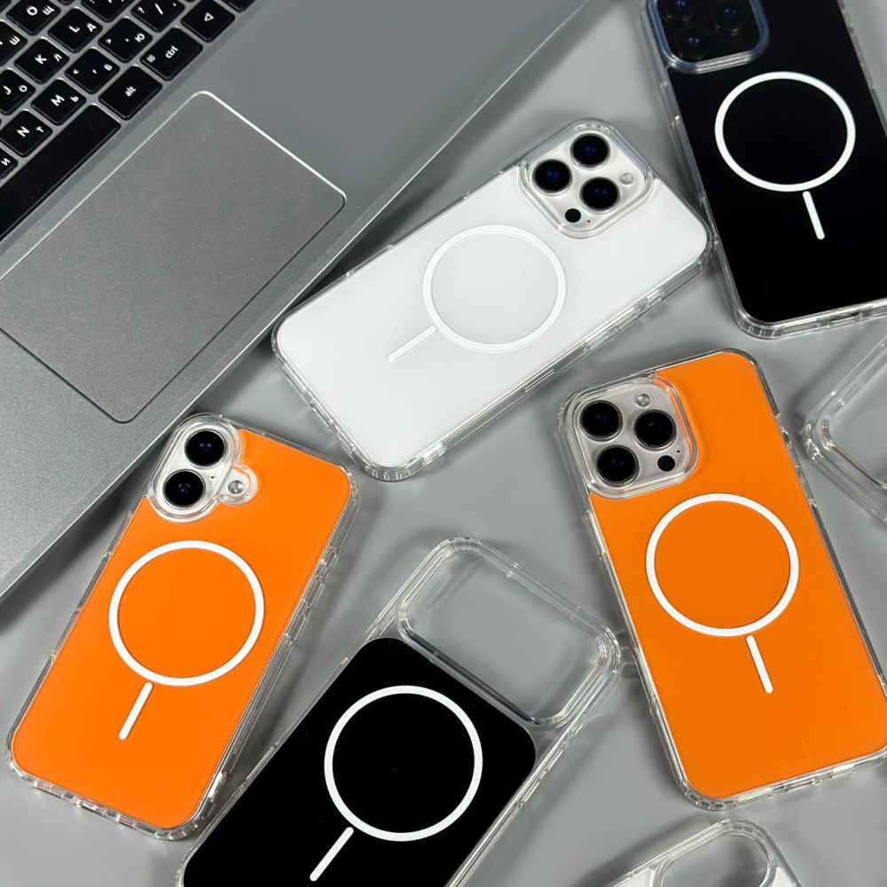 Накладка Color Silicone Box Magnetic iPhone 16 Pro