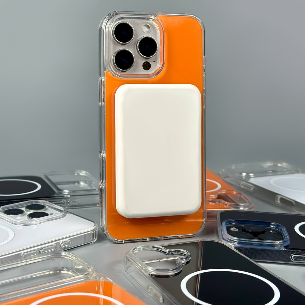 Накладка Color Silicone Box Magnetic iPhone 16 Pro