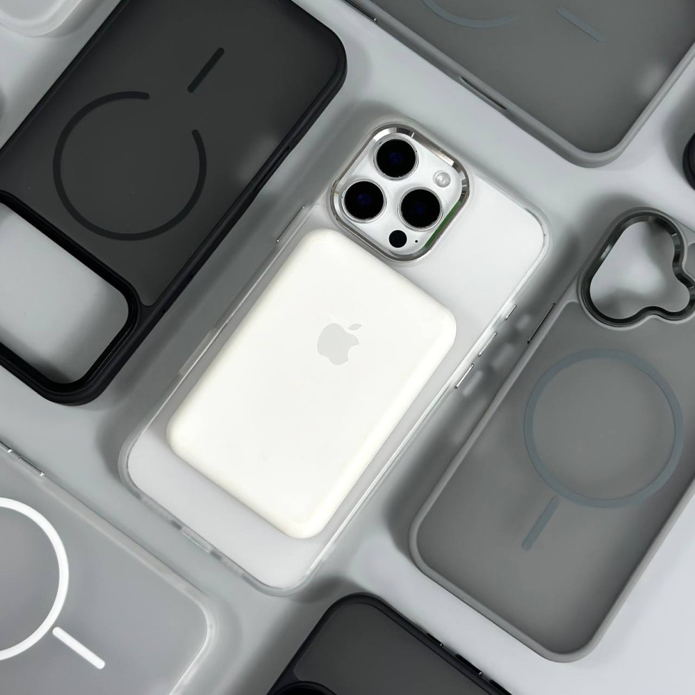 Накладка Matte Camera With Thin Magnetic Box iPhone 17
