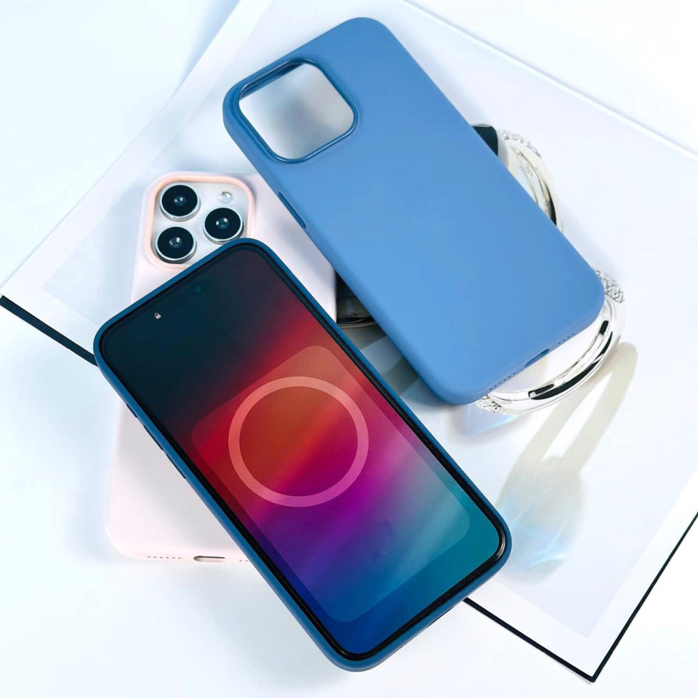 Накладка Silicone Case Premium quality+IC+Box+Magnetic LOGO iPhone 15