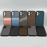 Накладка TPU Elite Carbonique iPhone 17