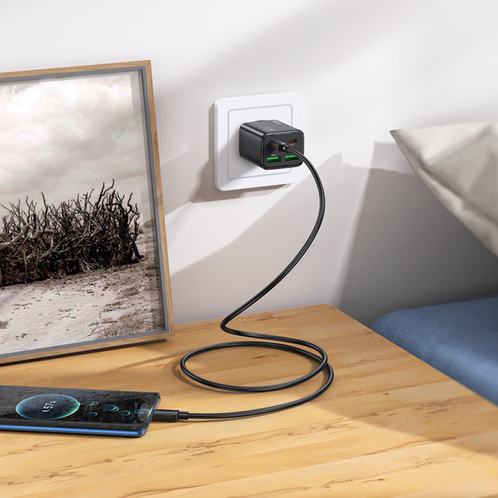 Мережевий зарядний пристрій Hoco N55 Fundador GaN PD20W Type-C to Type-C