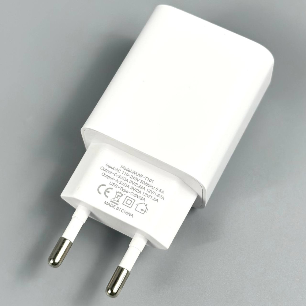 Мережевий зарядний пристрій WUW T101 PD20W+QC3.0 Lightning to Type-C + USB to Type-C